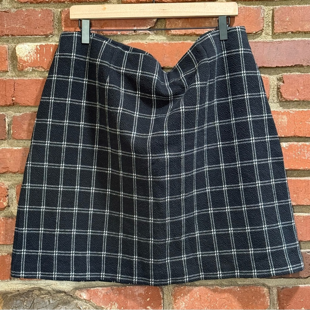 J.Jill womens Ponte Knit Black and White mini Pencil Skirt size XL schoolgirl